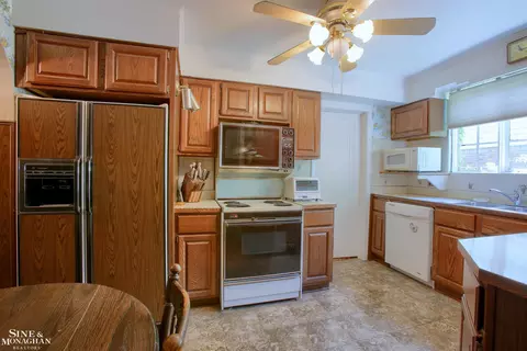 285 Grosse Pointe, Grosse Pointe Farms, MI 48236 photo 7