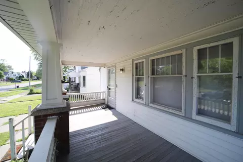 414 E Baltimore Blvd, Flint, MI 48505 photo 4