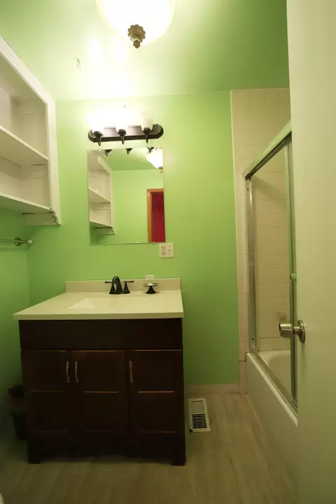 414 E Baltimore Blvd, Flint, MI 48505 photo 15