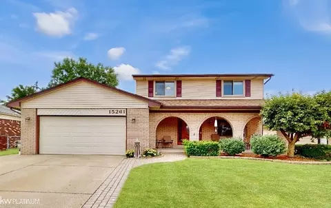 15261 Sherwood, Fraser, MI 48026