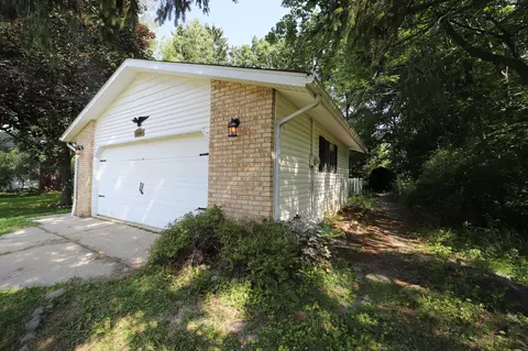 9272 W Carpenter, Flushing, MI 48433 photo 22