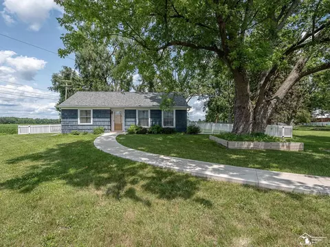 3150 Stewart, Monroe, MI 48162