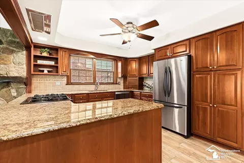 20141 Wellesley, Riverview, MI 48193 photo 11
