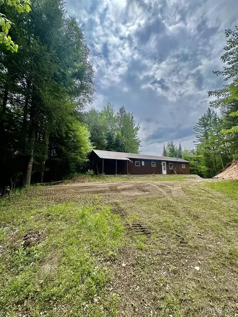 Tbd Dd, Rapid River, MI 49878