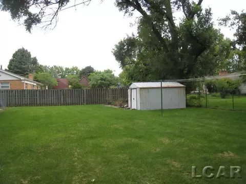 106 Pine, Tecumseh, MI 49286 photo 44