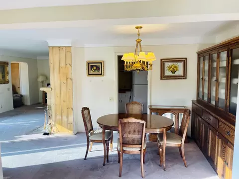 69 Vernier, Grosse Pointe Shores, MI 48236 photo 6