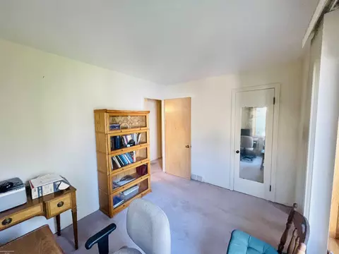 69 Vernier, Grosse Pointe Shores, MI 48236 photo 16