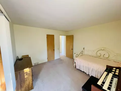 69 Vernier, Grosse Pointe Shores, MI 48236 photo 13