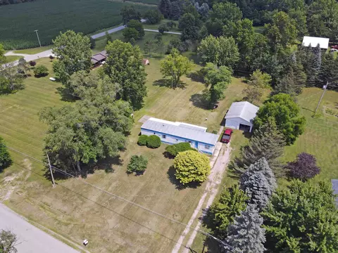 15031 Corunna, Chesaning, MI 48616