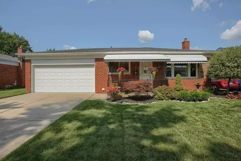 26477 Richard, Warren, MI 48089