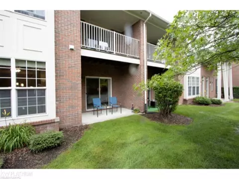 44051 Elm # 46, Sterling Heights, MI 48313