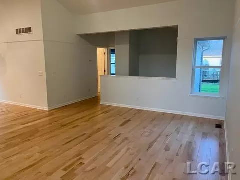 587 Ridge, Tecumseh, MI 49286 photo 7