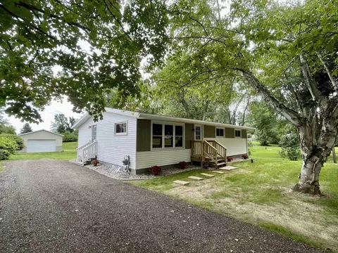 4839 And 4000 Deleon, Tecumseh, MI 49286