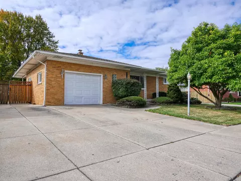 21604 Stephens, Saint Clair Shores, MI 48080