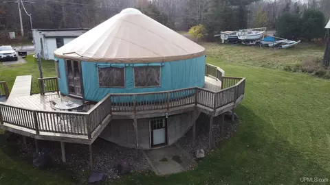 5040 Co Rd 581, Ishpeming, MI 49849 photo 4
