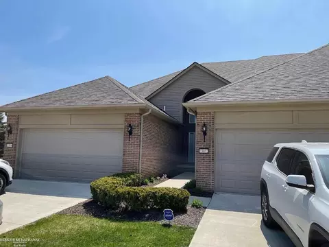 33896 Michigamme, New Baltimore, MI 48047