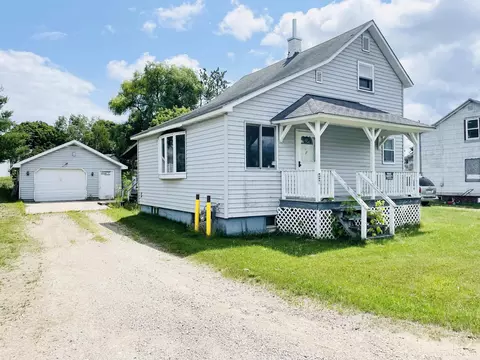 W5491 Railroad, Hermansville, MI 49847