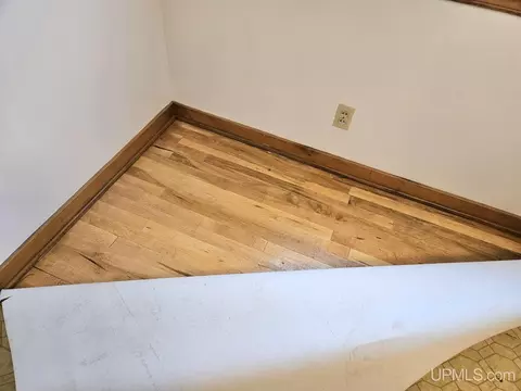 1308 Hancock, Wakefield, MI 49968 photo 6