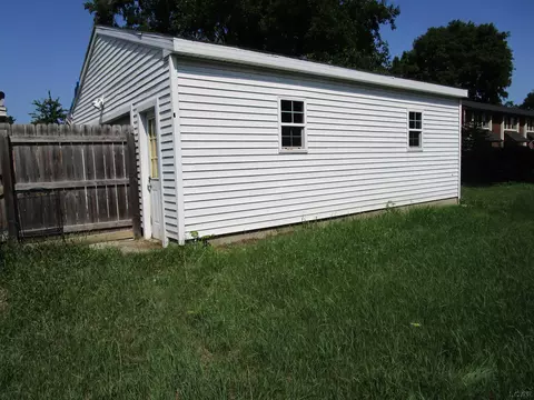 221 E Cummins St, Tecumseh, MI 49286 photo 11