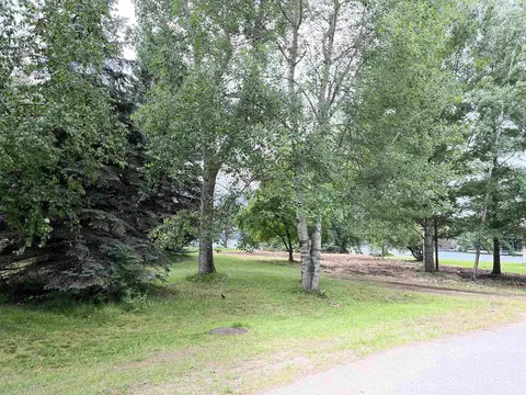 78 Middle Hvn, Gladwin, MI 48624 photo 3