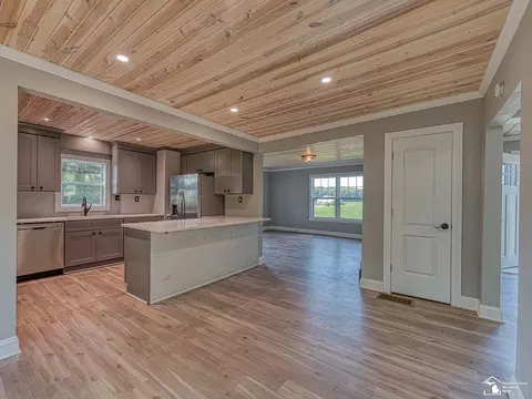 6129 Stadler, Monroe, MI 48162 photo 10