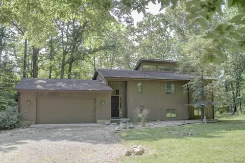 811 Blood, Tecumseh, MI 49286