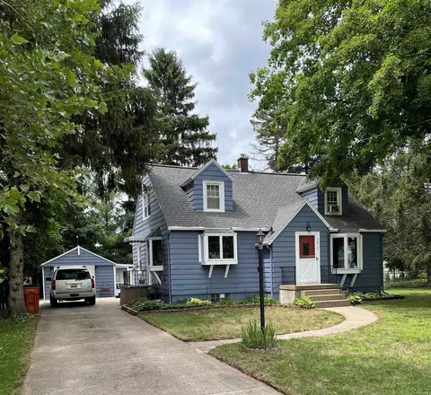 3817 Miramar, Grand Rapids, MI 49525