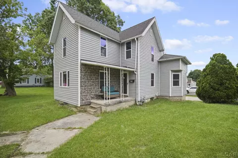 703 Dennis, Adrian, MI 49221