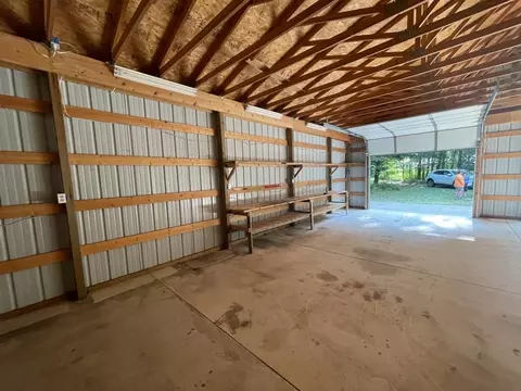 5489 N Oak, Gladwin, MI 48624 photo 4