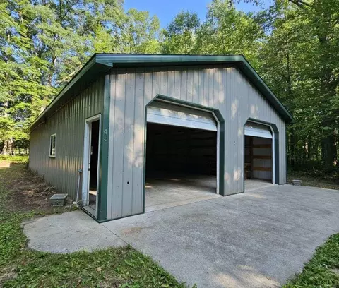 5489 N Oak, Gladwin, MI 48624