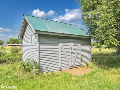 6201 Townsend, Applegate, MI 48401 photo 37