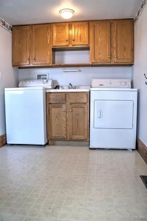 2013 Dinius, Tecumseh, MI 49286 photo 9