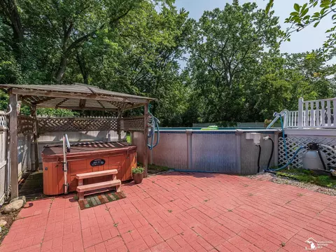 7826 N Custer, Monroe, MI 48162 photo 47