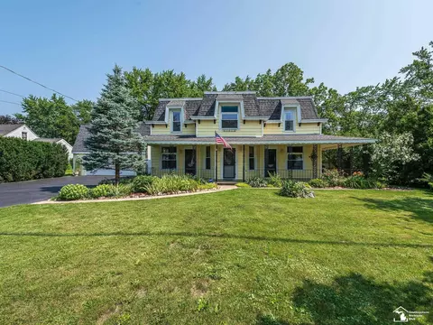 7826 N Custer, Monroe, MI 48162