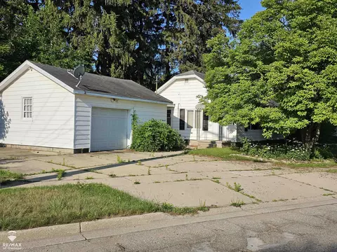 400 E Monroe, Owosso, MI 48867