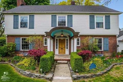 623 Westchester, Grosse Pointe Park, MI 48230