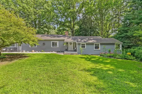 11305 Sarle, Freeland, MI 48623