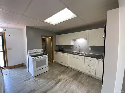 415 Cleveland, Ishpeming, MI 49849 photo 5