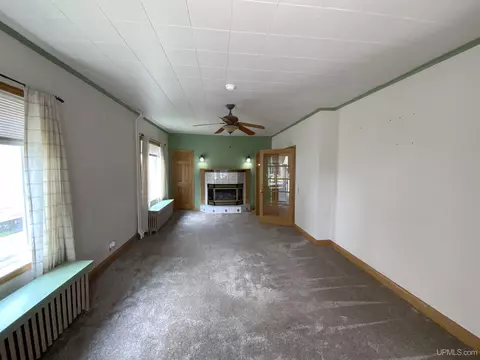 415 Cleveland, Ishpeming, MI 49849 photo 12