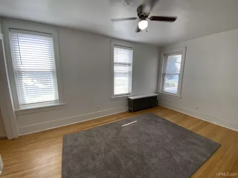 415 Cleveland, Ishpeming, MI 49849 photo 17