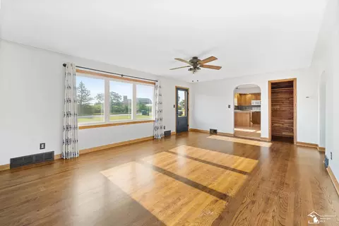 10909 Palmer, Maybee, MI 48159 photo 3
