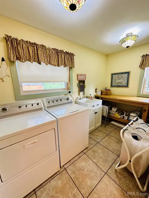 2809 Co Rd Ggt, Ishpeming, MI 49849 photo 28