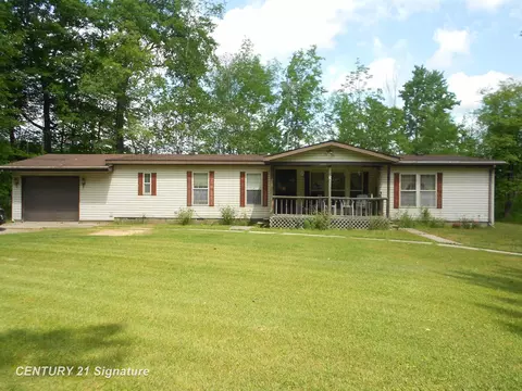 5185 Henderson Lk, Prescott, MI 48756