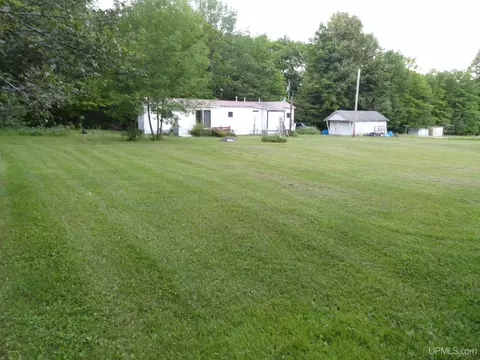 14068 N Gem Hl, Bruce Crossing, MI 49912