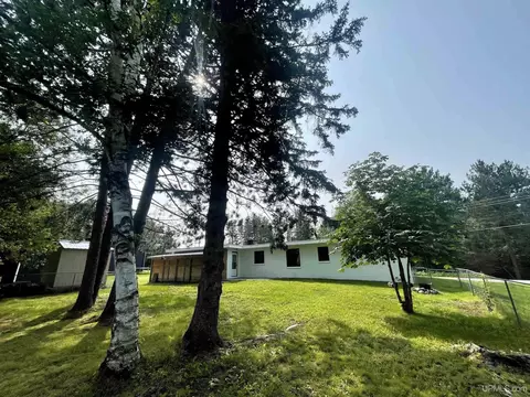 100 Poplar, Ishpeming, MI 49849 photo 9