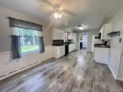 100 Poplar, Ishpeming, MI 49849 photo 18