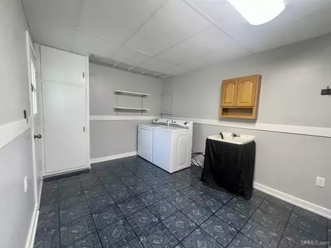 100 Poplar, Ishpeming, MI 49849 photo 29