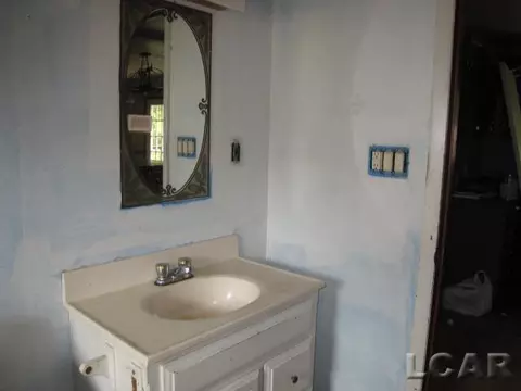 1371 E Vly, Adrian, MI 49221 photo 13