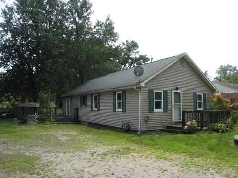 1371 E Vly, Adrian, MI 49221
