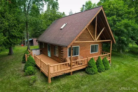 5628 Juniper Aa, Rapid River, MI 49878